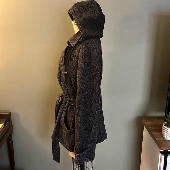 HOLIDAY SALE Knit Jacket - Picture 7 of 10